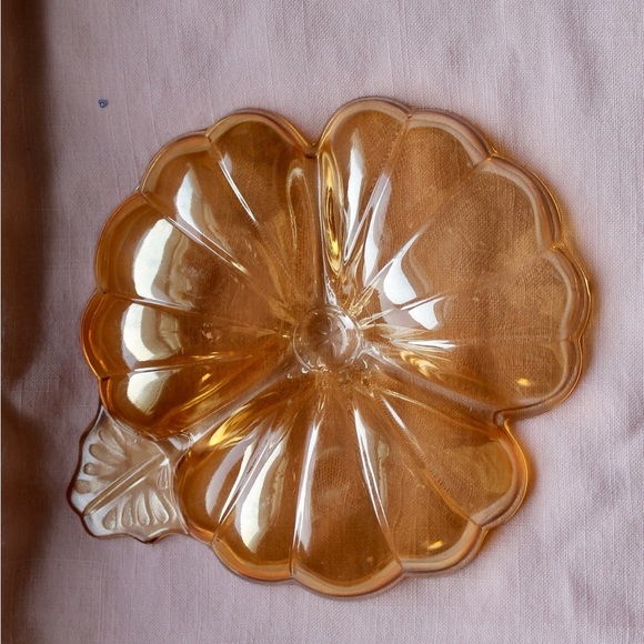 (2pc) Antique 1930s Jeanette Carnival Glass 3-Leaf Clover Trinket Dishes - Picture 6 of 12